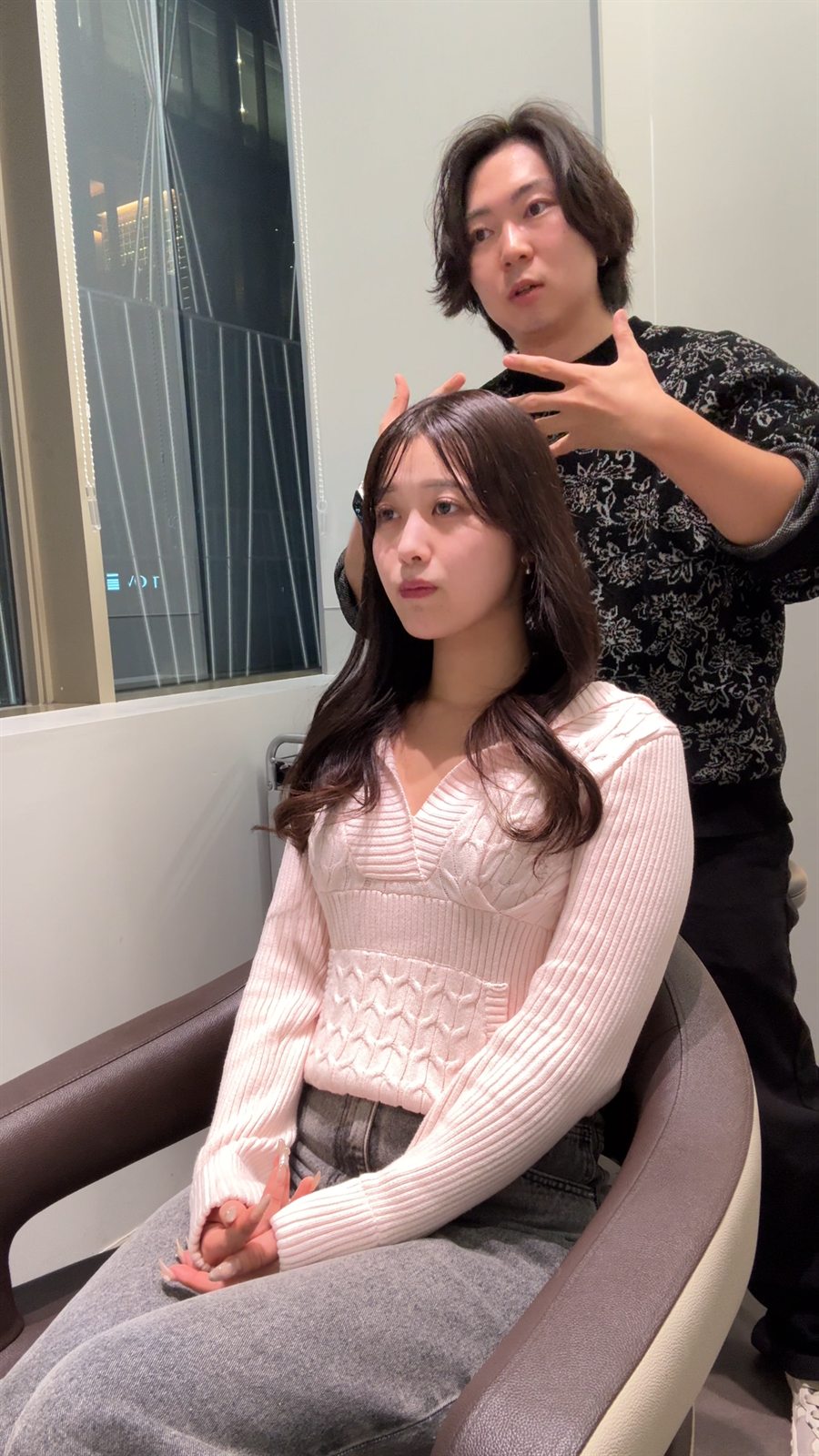 導入前にサロンの課題をヒアリングする様子